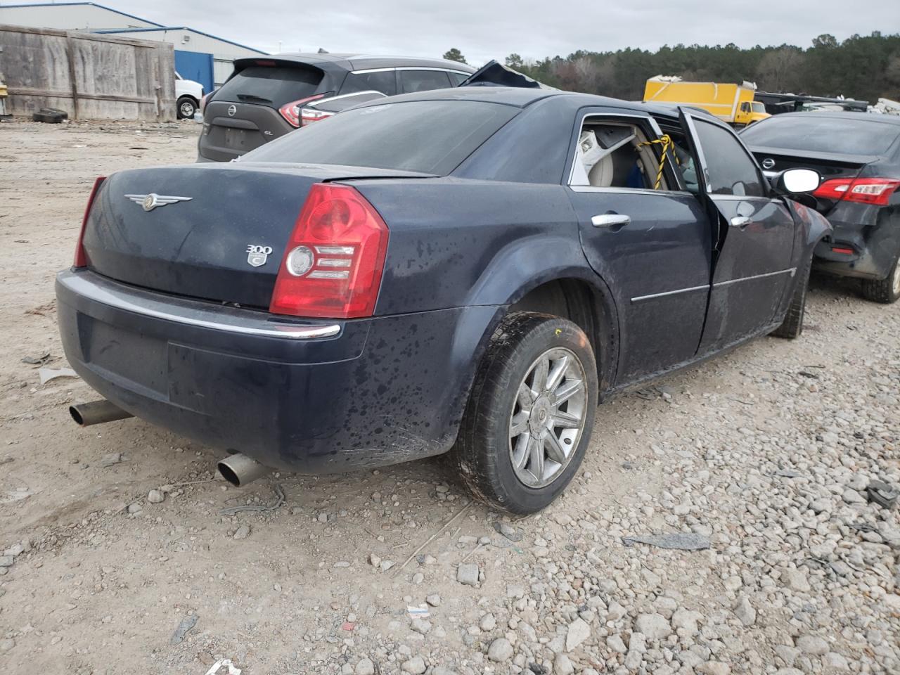 Photo 3 VIN: 2C3JA63H45H110661 - CHRYSLER 300 