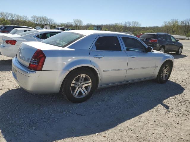 Photo 2 VIN: 2C3JA63H45H656957 - CHRYSLER 300 