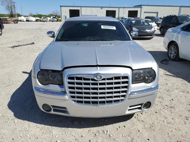 Photo 4 VIN: 2C3JA63H45H656957 - CHRYSLER 300 