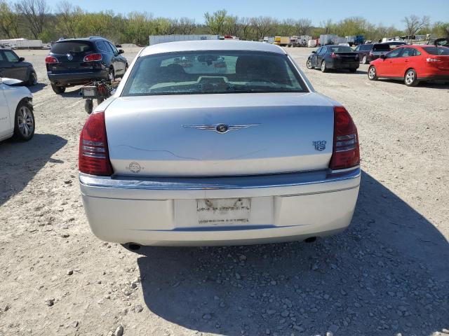 Photo 5 VIN: 2C3JA63H45H656957 - CHRYSLER 300 