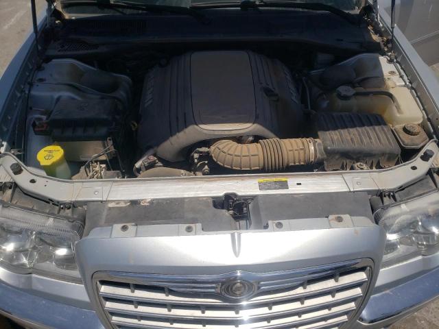 Photo 10 VIN: 2C3JA63H55H673797 - CHRYSLER 300 