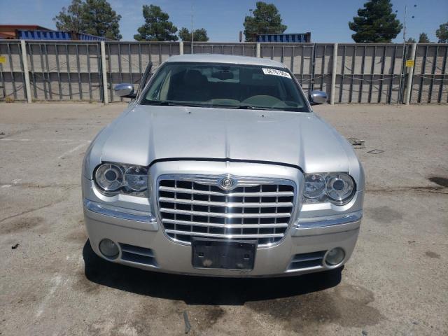 Photo 4 VIN: 2C3JA63H55H673797 - CHRYSLER 300 