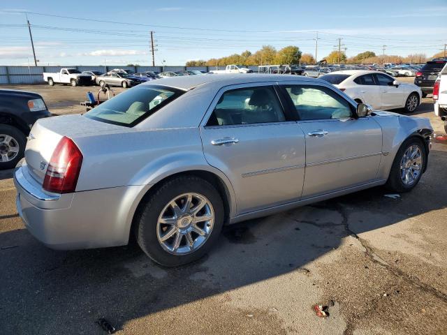 Photo 2 VIN: 2C3JA63H75H102523 - CHRYSLER 300C 