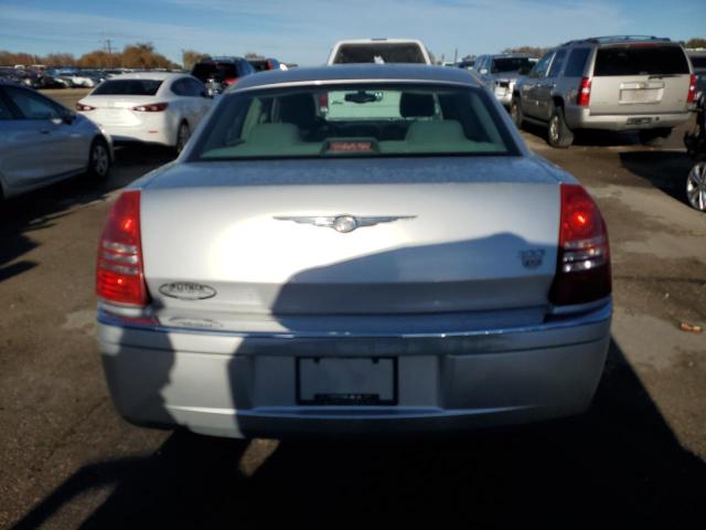 Photo 5 VIN: 2C3JA63H75H102523 - CHRYSLER 300C 