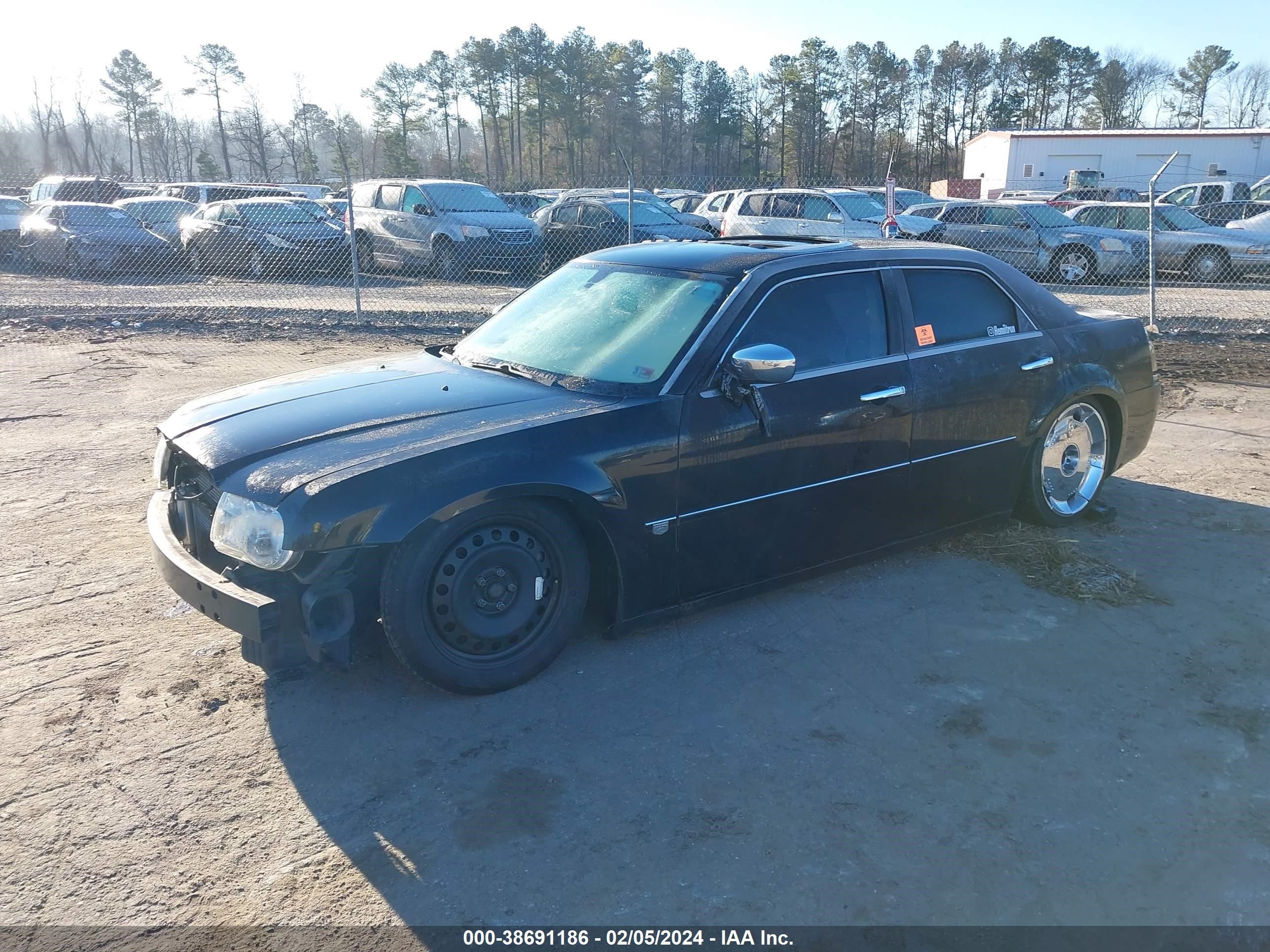 Photo 1 VIN: 2C3JA63H75H651333 - CHRYSLER 300C 