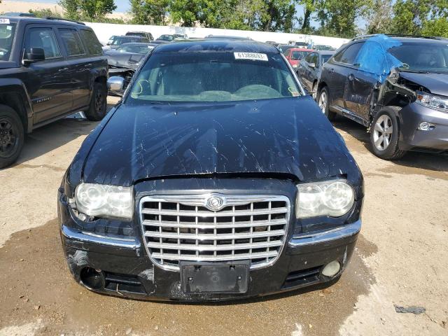 Photo 4 VIN: 2C3JA63H95H121509 - CHRYSLER 300C 