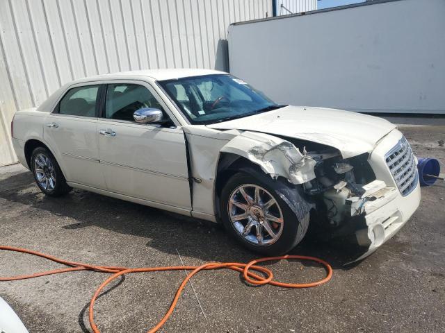 Photo 3 VIN: 2C3JA63H95H673690 - CHRYSLER 300 