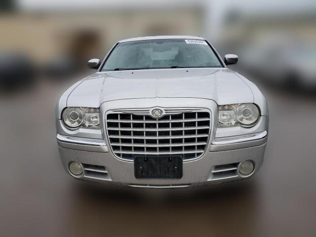 Photo 4 VIN: 2C3JA63HX5H111670 - CHRYSLER 300 