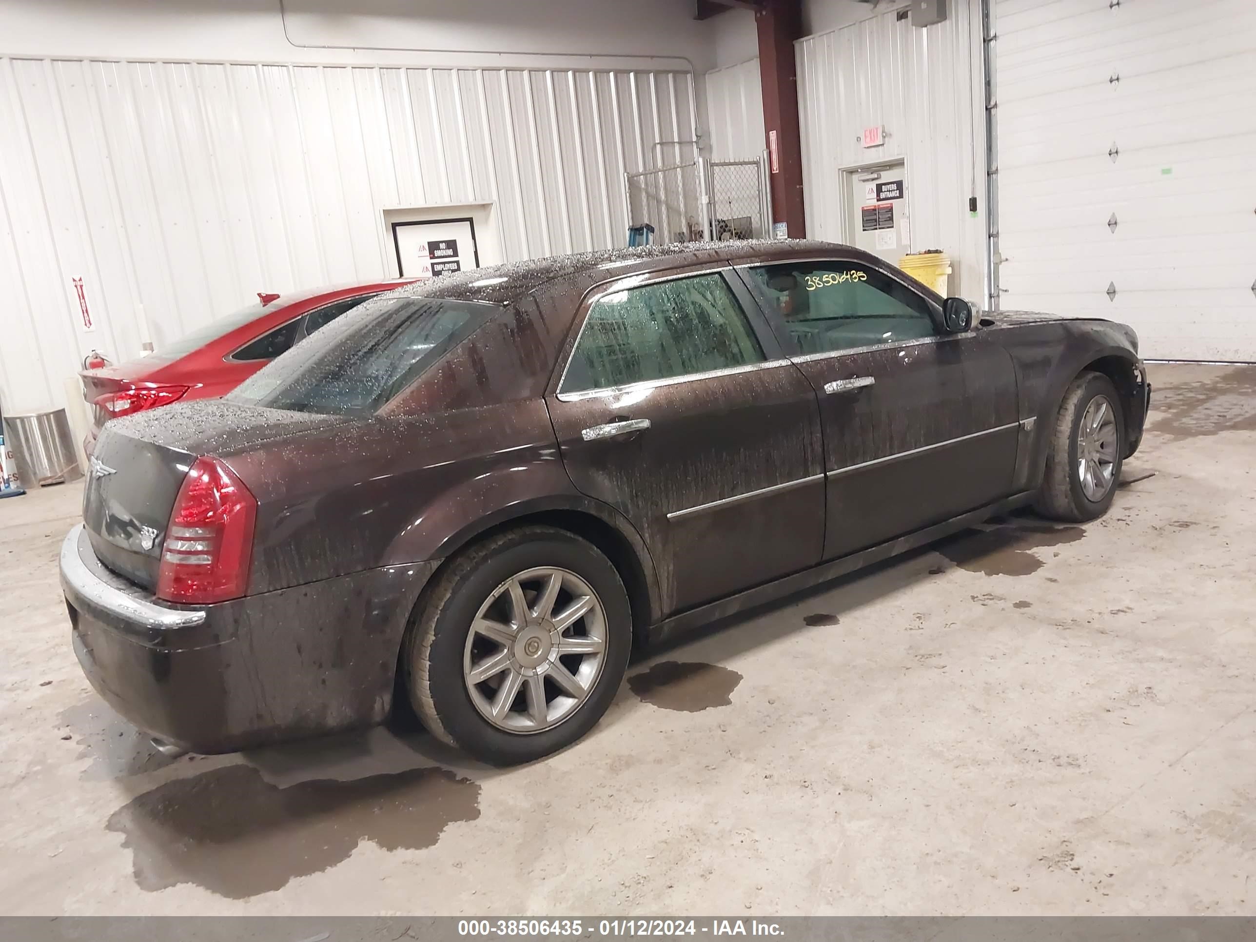 Photo 3 VIN: 2C3JA63HX5H558550 - CHRYSLER 300C 