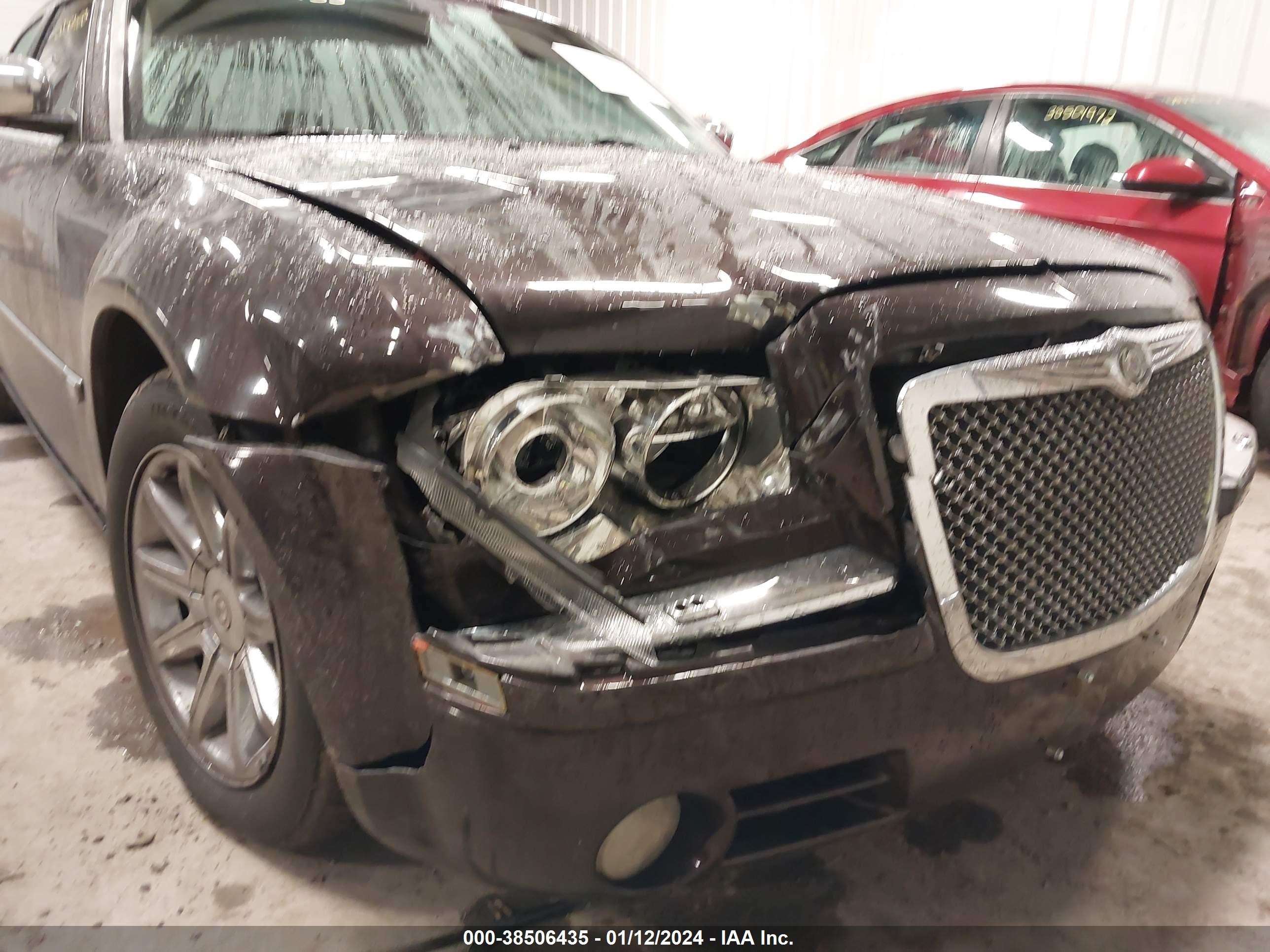 Photo 5 VIN: 2C3JA63HX5H558550 - CHRYSLER 300C 