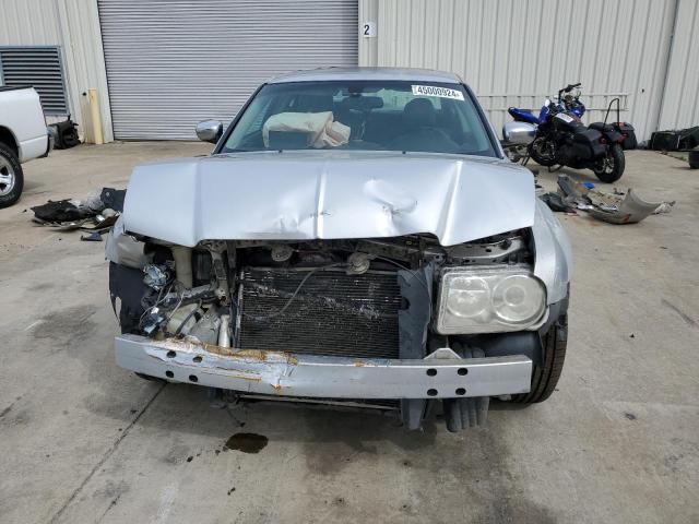 Photo 4 VIN: 2C3JA63HX5H563148 - CHRYSLER 300C 