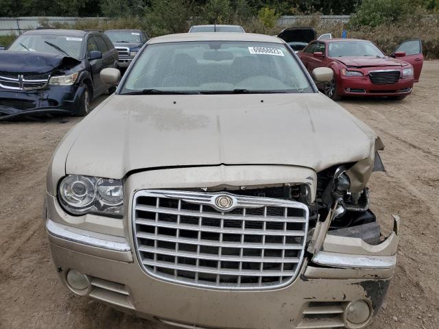 Photo 4 VIN: 2C3KA33G28H137565 - CHRYSLER 300 LIMITE 