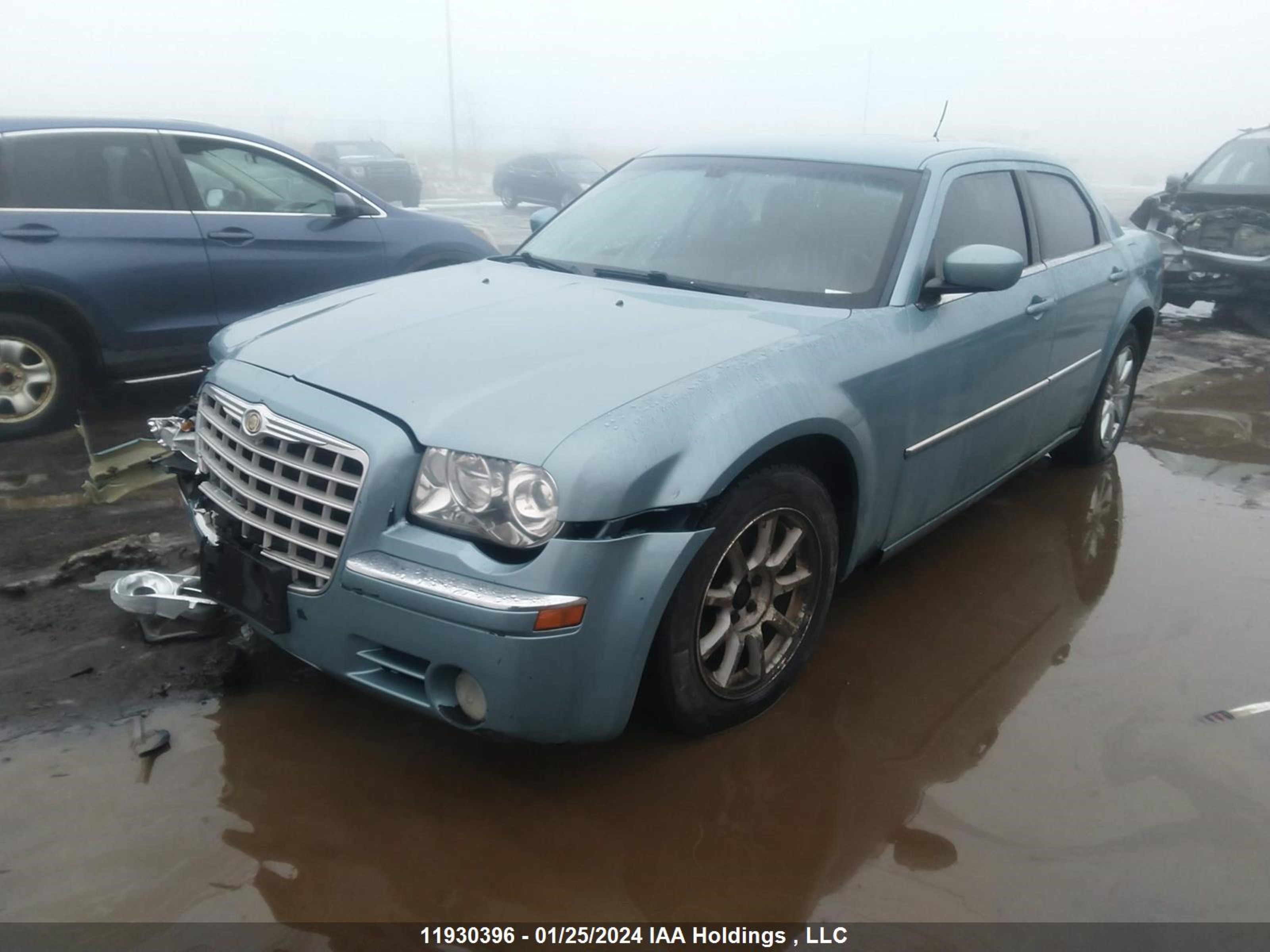 Photo 1 VIN: 2C3KA33G58H309913 - CHRYSLER 300 