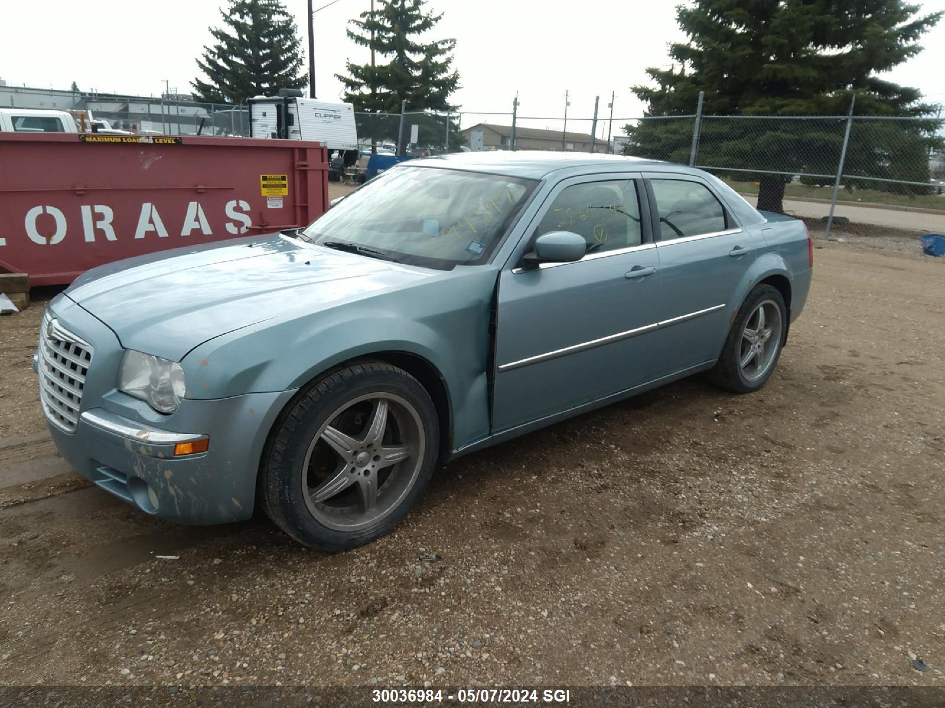 Photo 1 VIN: 2C3KA33G78H294847 - CHRYSLER 300 