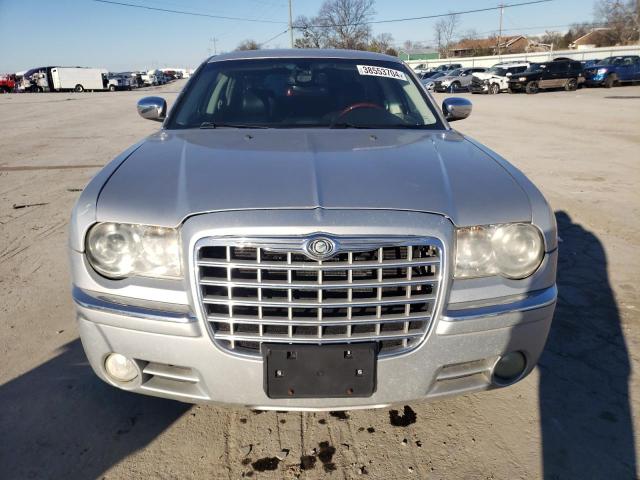 Photo 4 VIN: 2C3KA33VX9H554450 - CHRYSLER 300 