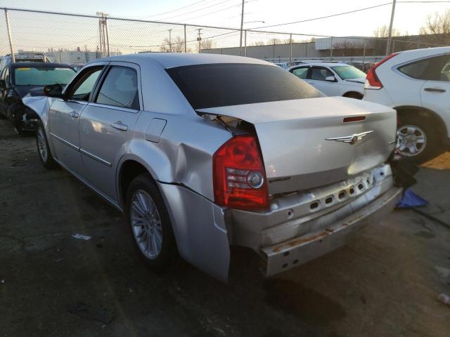 Photo 2 VIN: 2C3KA43D29H528762 - CHRYSLER 300 LX 