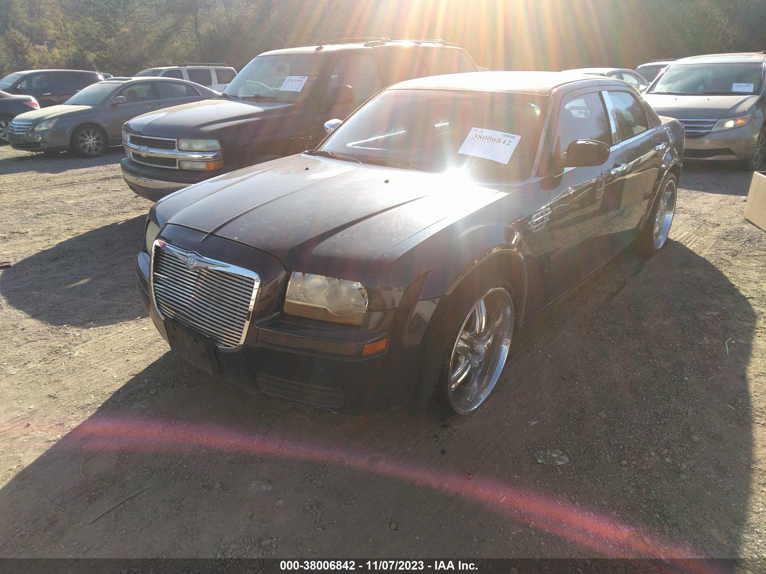 Photo 5 VIN: 2C3KA43R16H477049 - CHRYSLER 300 