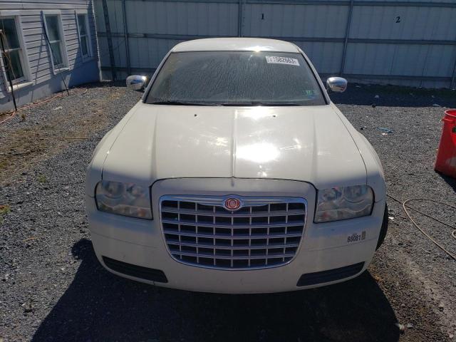 Photo 4 VIN: 2C3KA43R17H747138 - CHRYSLER 300 