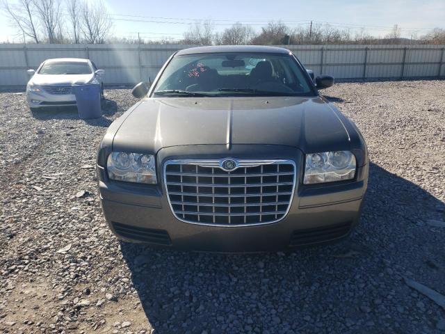 Photo 4 VIN: 2C3KA43R18H146216 - CHRYSLER 300 