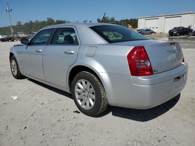 Photo 1 VIN: 2C3KA43R18H146815 - CHRYSLER 300 LX 