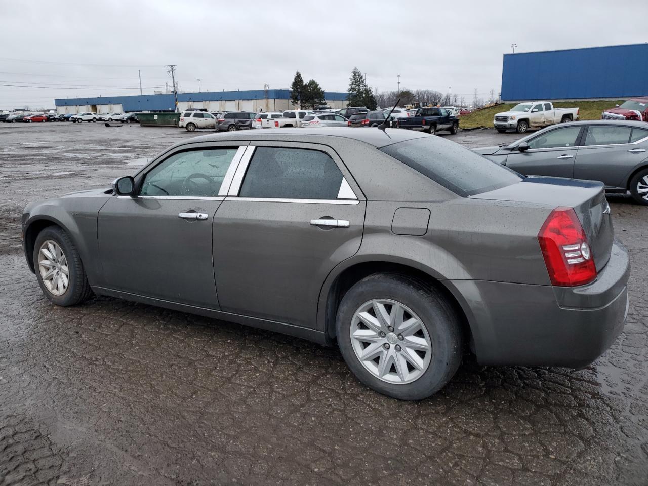 Photo 1 VIN: 2C3KA43R18H328126 - CHRYSLER 300 