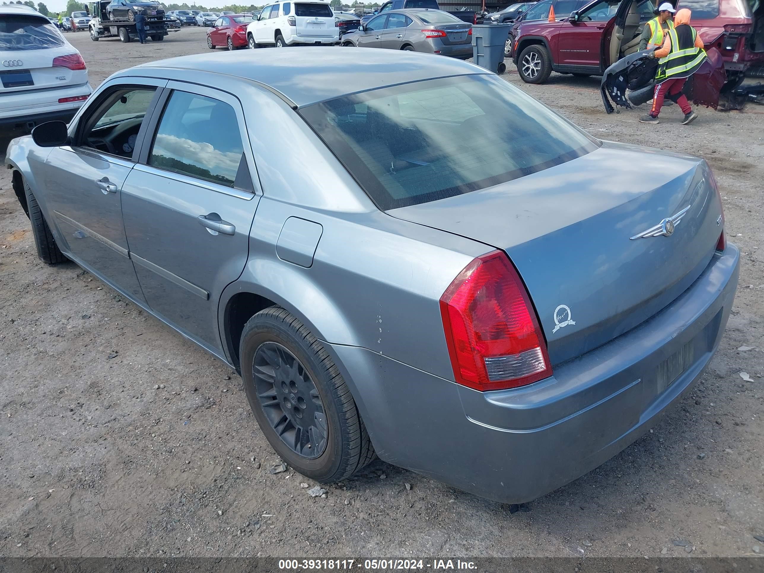 Photo 2 VIN: 2C3KA43R26H501343 - CHRYSLER 300 