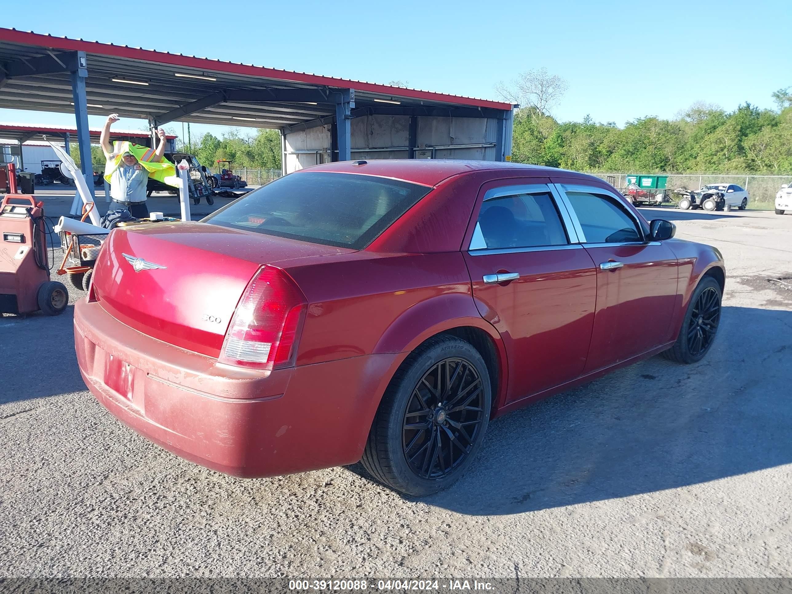 Photo 3 VIN: 2C3KA43R27H822235 - CHRYSLER 300 