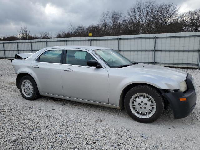 Photo 3 VIN: 2C3KA43R27H846289 - CHRYSLER 300 