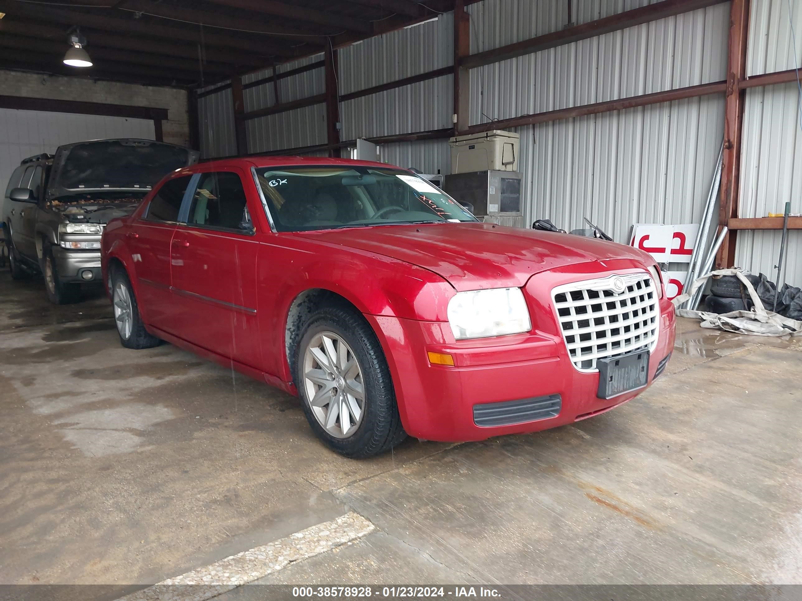 Photo 0 VIN: 2C3KA43R28H146550 - CHRYSLER 300 