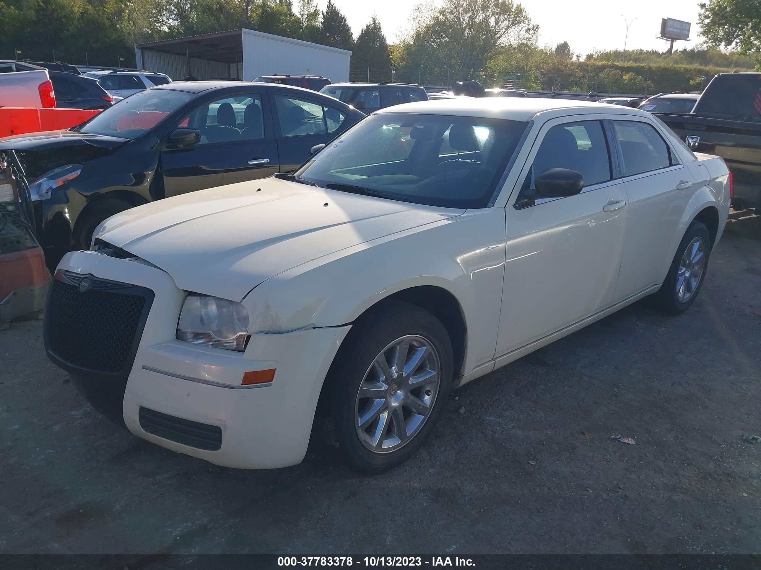 Photo 1 VIN: 2C3KA43R37H700466 - CHRYSLER 300 