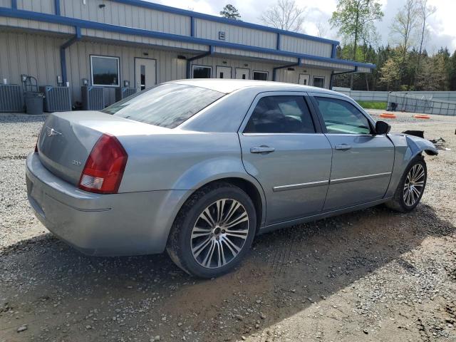 Photo 2 VIN: 2C3KA43R37H747870 - CHRYSLER 300 