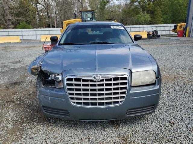 Photo 4 VIN: 2C3KA43R37H747870 - CHRYSLER 300 