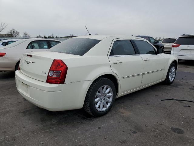 Photo 2 VIN: 2C3KA43R48H287765 - CHRYSLER 300 