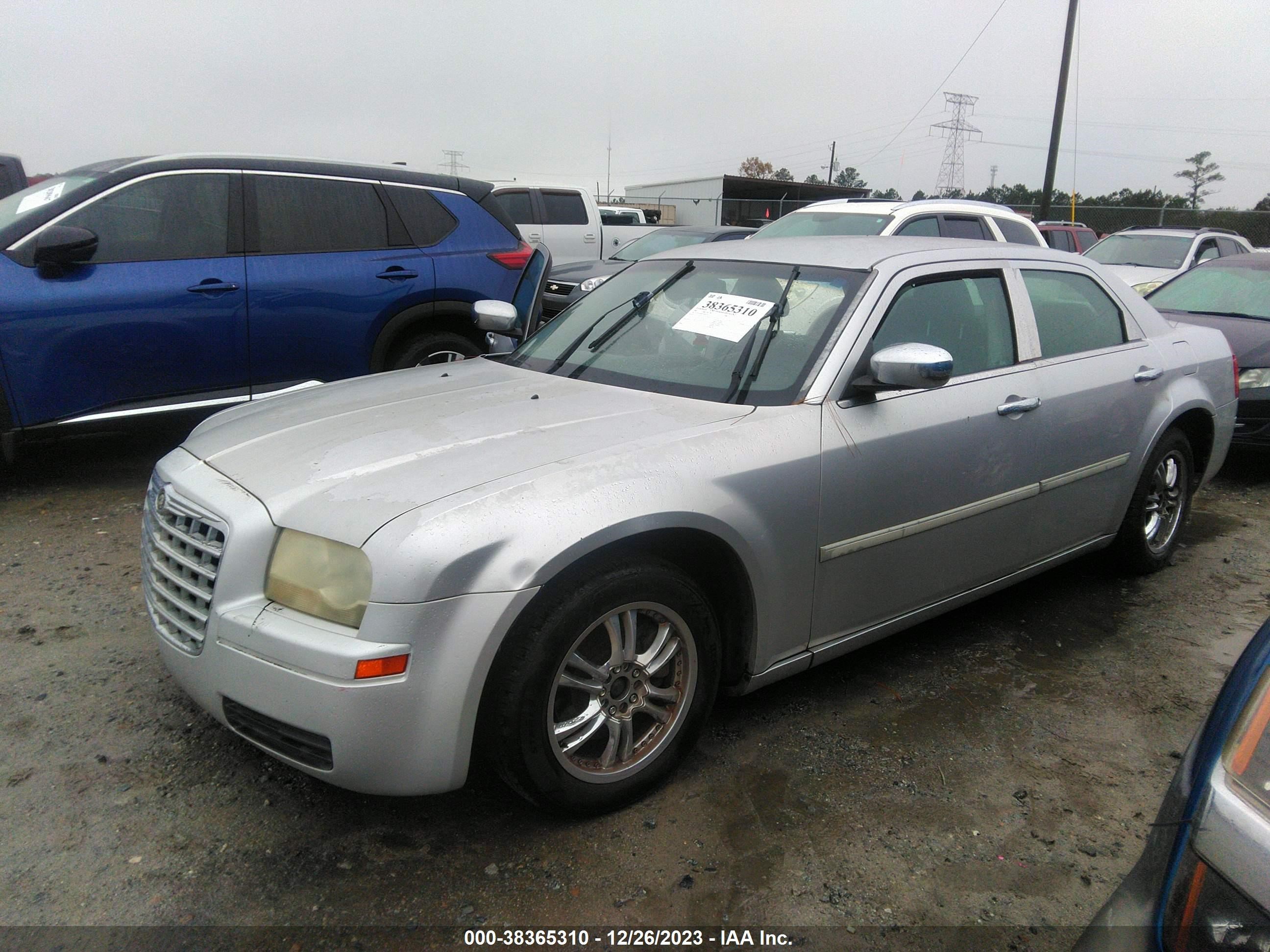 Photo 1 VIN: 2C3KA43R57H664702 - CHRYSLER 300 