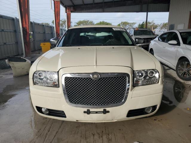 Photo 4 VIN: 2C3KA43R57H710903 - CHRYSLER 300 