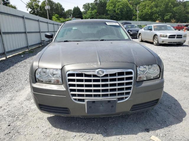 Photo 4 VIN: 2C3KA43R58H155548 - CHRYSLER 300 