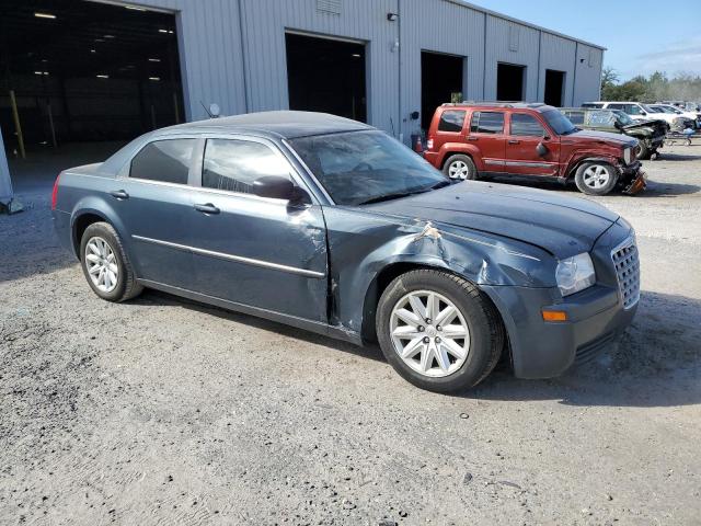 Photo 3 VIN: 2C3KA43R68H123580 - CHRYSLER 300 