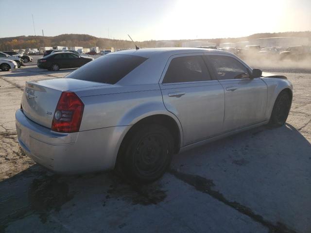 Photo 2 VIN: 2C3KA43R68H125118 - CHRYSLER 300 