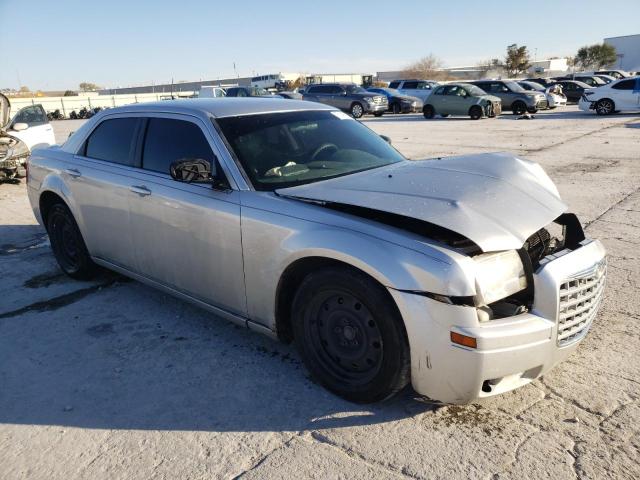 Photo 3 VIN: 2C3KA43R68H125118 - CHRYSLER 300 