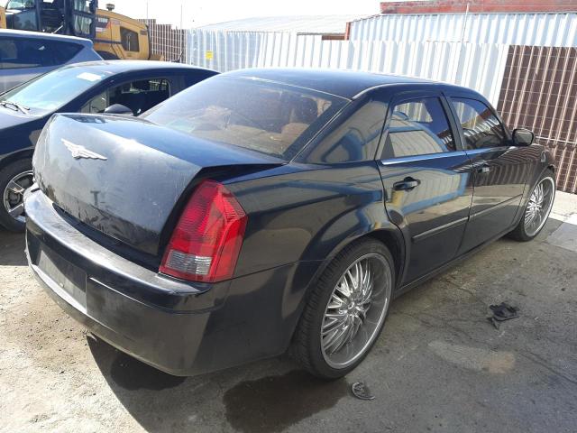 Photo 2 VIN: 2C3KA43R76H242767 - CHRYSLER 300 