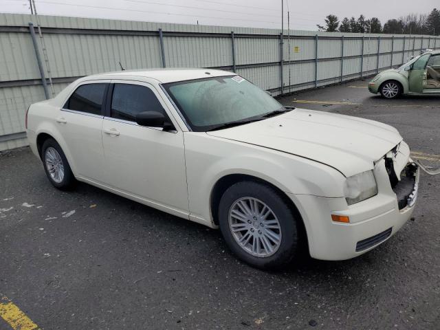 Photo 3 VIN: 2C3KA43R78H273861 - CHRYSLER 300 LX 