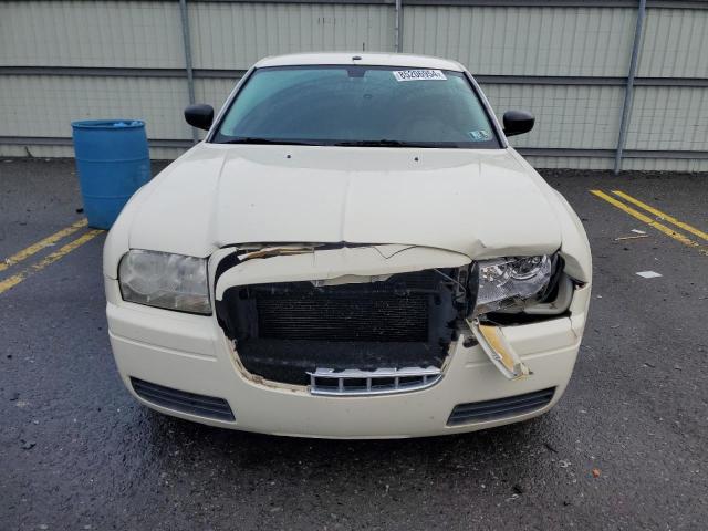 Photo 4 VIN: 2C3KA43R78H273861 - CHRYSLER 300 LX 