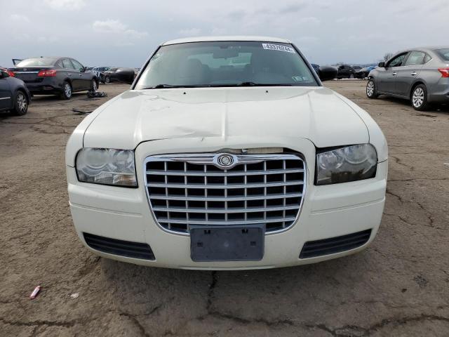 Photo 4 VIN: 2C3KA43R87H774160 - CHRYSLER 300 