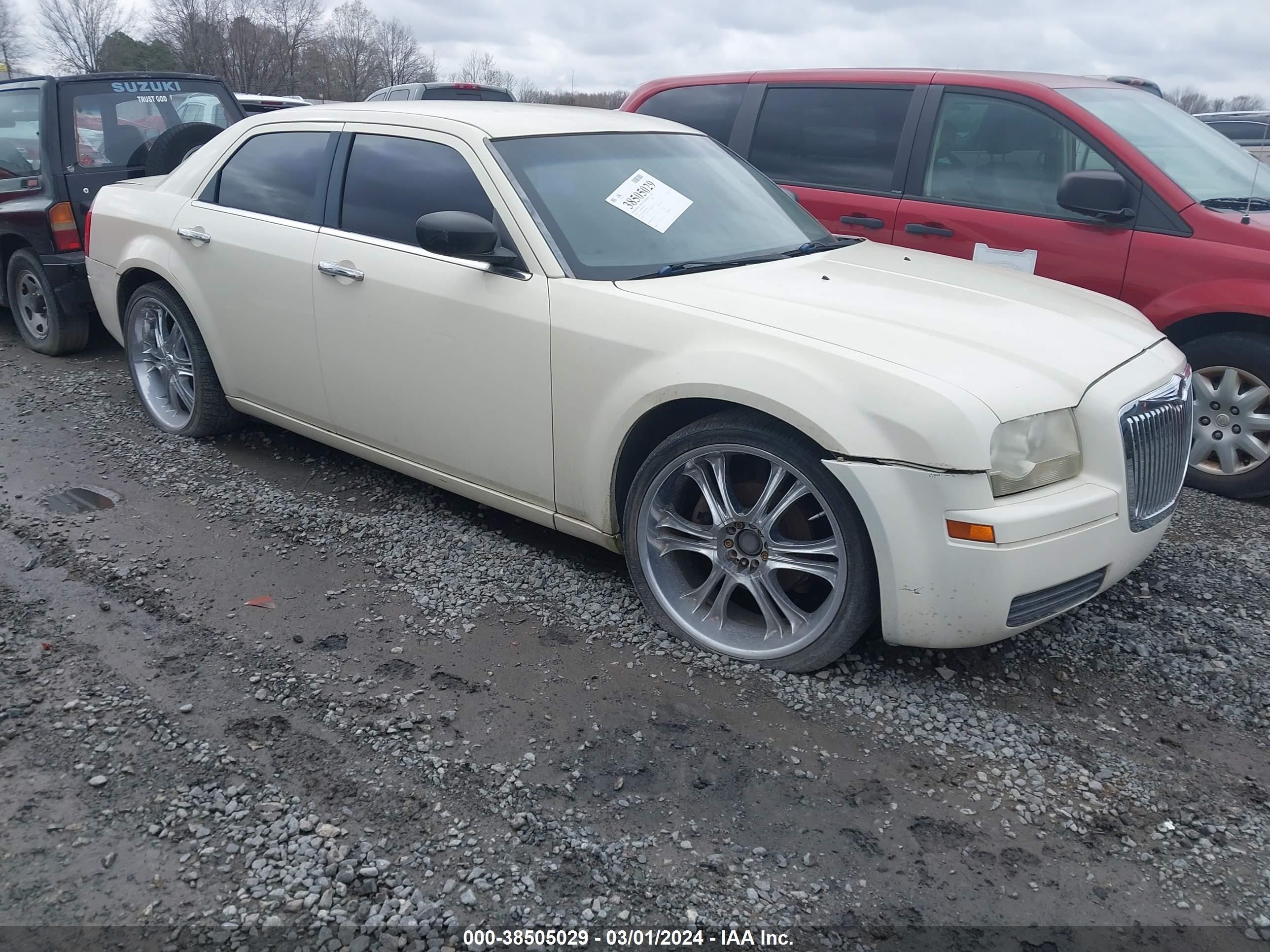 Photo 1 VIN: 2C3KA43R87H823762 - CHRYSLER 300 