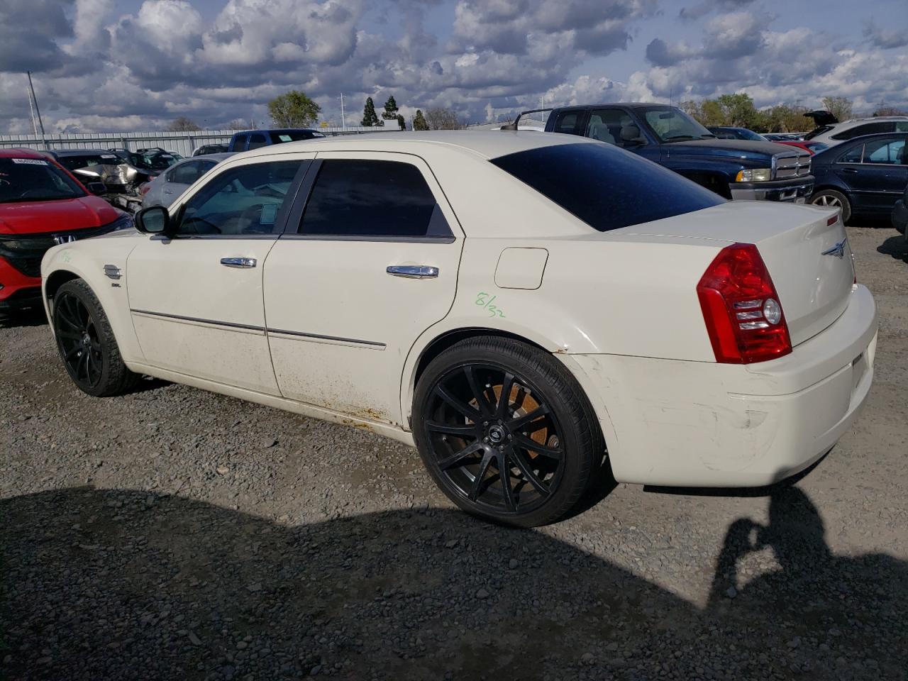 Photo 1 VIN: 2C3KA43R88H145919 - CHRYSLER 300 