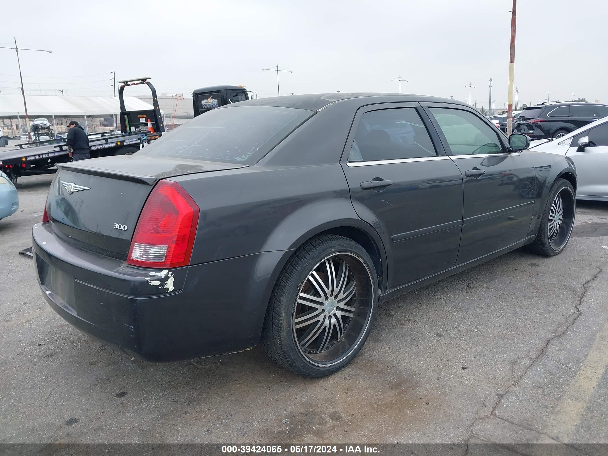 Photo 3 VIN: 2C3KA43R96H218082 - CHRYSLER 300 