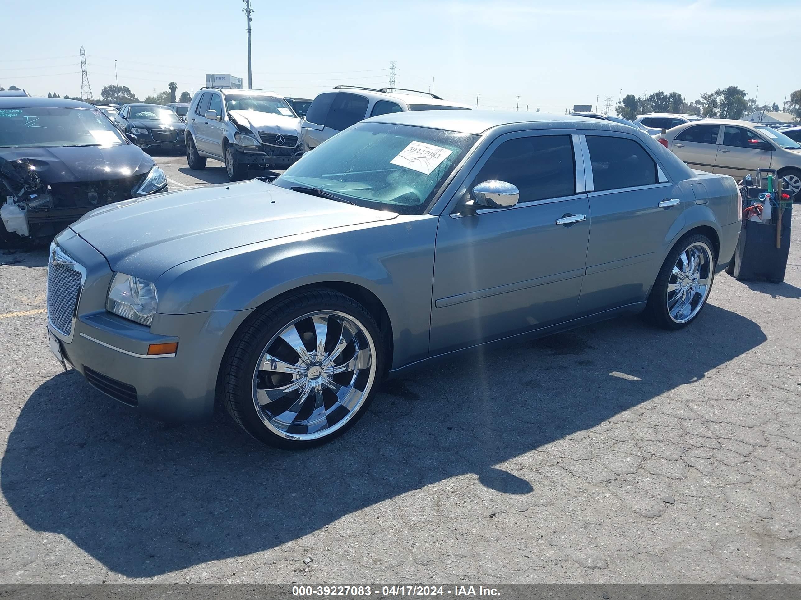 Photo 1 VIN: 2C3KA43R96H505633 - CHRYSLER 300 