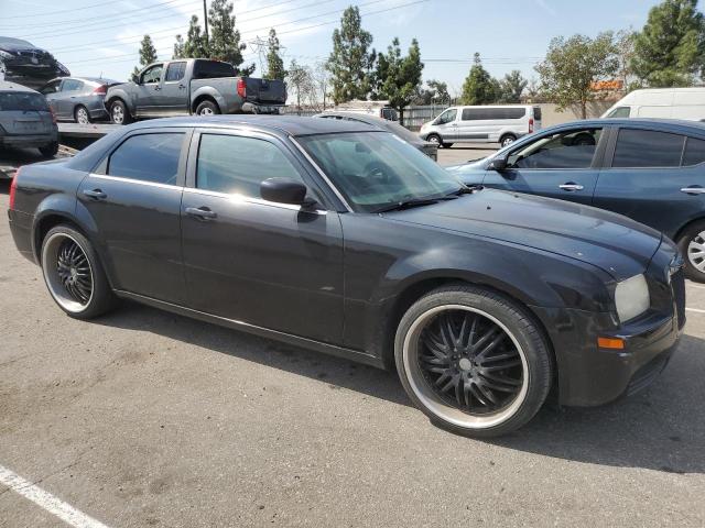 Photo 3 VIN: 2C3KA43R98H271786 - CHRYSLER 300 LX 