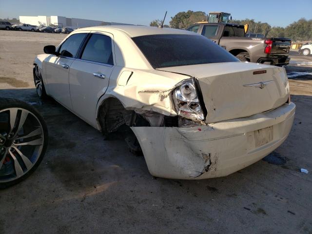 Photo 2 VIN: 2C3KA43RX8H176976 - CHRYSLER 300 LX 