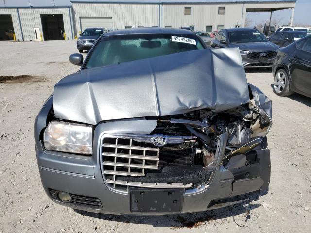 Photo 4 VIN: 2C3KA53G06H179001 - CHRYSLER 300 